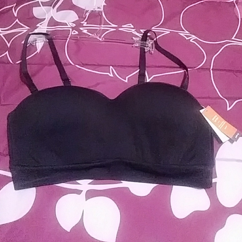 Womens seamless bandeau padded push up bra.
